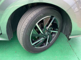 タイヤサイズは185/60R16純正アルミホイール付き!(夏タイヤ装着)冬タイヤ、ホイール注文も承っております☆