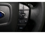 スバルセーフティセンスの運転支援機能、クルーズコントロールのボタンです。前の車についていく機能や、一定の速さで走行する機能、車線をはみ出し抑制機能等有ります。