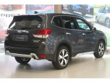 フォレスター 2.0 アドバンス 4WD 