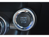 エンジンスタート&ストップをキーを取り出すことなく実現するプッシュスタート装着車!ポケットや鞄を探すストレスから開放されます。