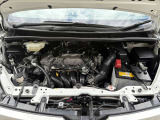 エンジンルームも綺麗です!