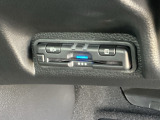 ETCも付いておりますので、高速道路の料金所もノンストップ通過可能ですよ^^是非揃えたい装備ですね!