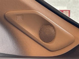 【JBL(プレミアムサウンド)】トヨタでお出かけの際には、ぜひ素敵な音楽体験を!ありふれた一日にも特別な体験を!ドライブの時間を上質な音楽でお楽しみいただけるサウンドシステムが搭載されています♪