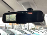 【アラウンドビューモニター】ルームミラーでも全周囲カメラの画像が確認できます!!