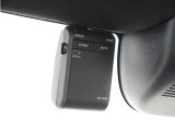 ◆ドライブレコーダー◆映像・音声などを記録する自動車用の装置です。 もしもの事故の際の記録はもちろん、旅行の際の思い出としてドライブの映像を楽しむことができます。