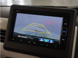 ◆バックカメラ◆リバースにするだけで映ります、後方の安全確認や、狭い駐車場での車庫入れ、雨の日や夜間など視界の悪い時に便利です!安全にバックする為には欠かせない装備です。