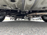 【下回り】目立つ錆や腐食もなくきれいな状態です!もちろん納車前には法定点検を実施致します!//