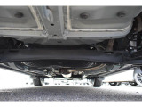 車両後方からの下回りです。マフラー防錆塗装や下回り防錆施工等も可能でございます。