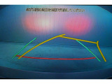 駐車の苦手な方も安心のバックカメラです。