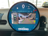 360&deg;モニターが付いています。画質も綺麗でバック駐車の際も安心です!