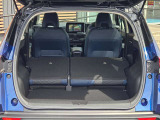 セカンドシートを両方を倒せば、さらに広々ラゲッジスペースが誕生!