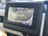 バックカメラももちろんついておりますので車庫入れの安心感がアップしますね!