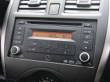 日産純正のCD一体のAM/FMラジオが付いています。ナビゲーション等の取り付けは御相談下さい。