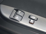パワーウィンドウを装備しております!助手席ウィンドウの閉め忘れも運転席で解決できます♪