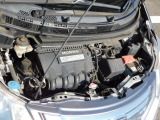 エンジンルームの画像です!お車の車種やタイプ、ご予算などご希望の条件のお車をご紹介させて戴きます!遠方にお住まいでもご相談ください!アフターメンテナンスも当店へお任せください!