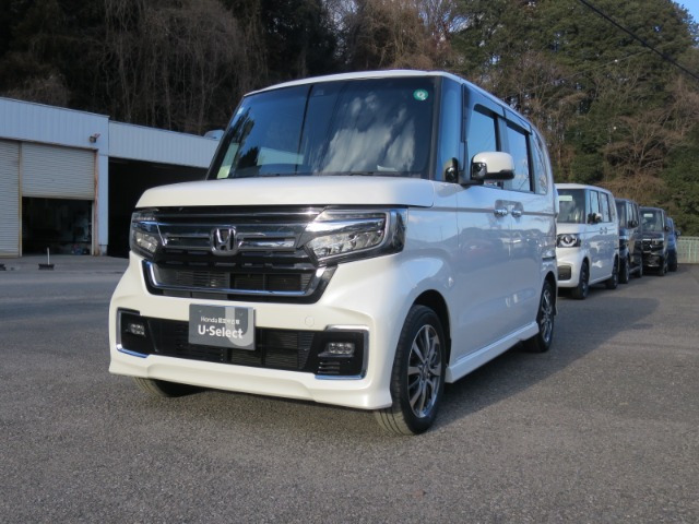 ホンダ N-BOXカスタム 