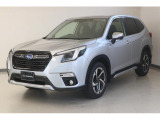 車検整備を実施してのお渡しですシルバーのフォレスター!タイヤ新品交換済み!