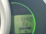 エコドライブをしていると、メーターの照明色がグリーンに変化する「エコインジケーター」を搭載しております!