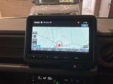 8インチディーラーオプションナビとなっております。インターナビも対応しているので日本全国おでかけすることができます!
