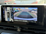 空から車を見たような「アラウンドビューモニター」!車の周りが一目で確認できるので、小さなお子様や障害物があっても安心して乗ることができます♪