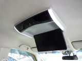 【人気オプション付き】純正リア席モニター!フロップダウンモデルです(^^♪