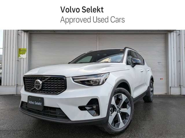 XC40 ウルトラ B4 AWD ダークエディション 4WD 