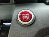 エンジンON/OFFはワンプッシュで可能な「プッシュ式エンジンスタート/ストップスイッチ」です!操作も簡単です♪