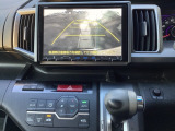 バックカメラも装備しております。車庫入れの苦手なお客様も安心!重宝してくれます!
