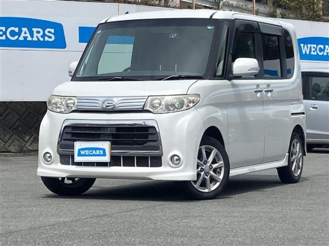 ダイハツ タントカスタム 