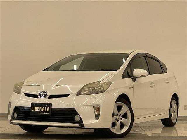 トヨタ プリウス 