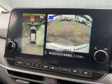 空から車を見たような「アラウンドビューモニター」!車の周りが一目で確認できるので、小さなお子様や障害物があっても安心して乗ることができます♪