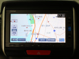 【純正ナビゲーション】使いやすいナビ操作にオーディオ機能も充実!Bluetooth接続で運転中のハンズフリー電話や好みの音楽を車内に流す事が出来ます。ラインナップや車種に応じて豊富な機能が使用可能♪
