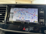 純正のメモリーナビ搭載です。初めての場所でも安心ですね♪