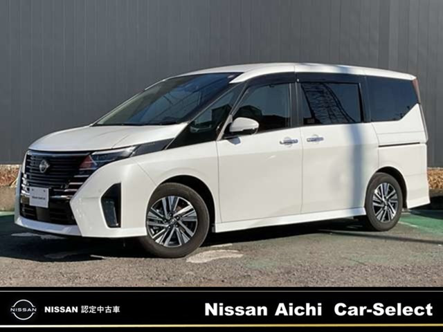 セレナ 1.4 e-POWER ハイウェイスターV 