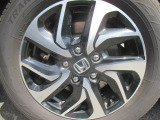 純正アルミホイールのお写真です。オシャレは足元からですね♪