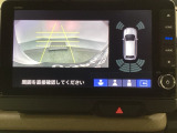 バックでの車庫入れも安心です! リアカメラが付いているバックモニター付のナビを装備しております。バンパーについているソナーや、操作線もついており距離感も画面から確認できます。