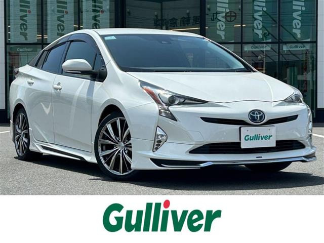 トヨタ プリウス 