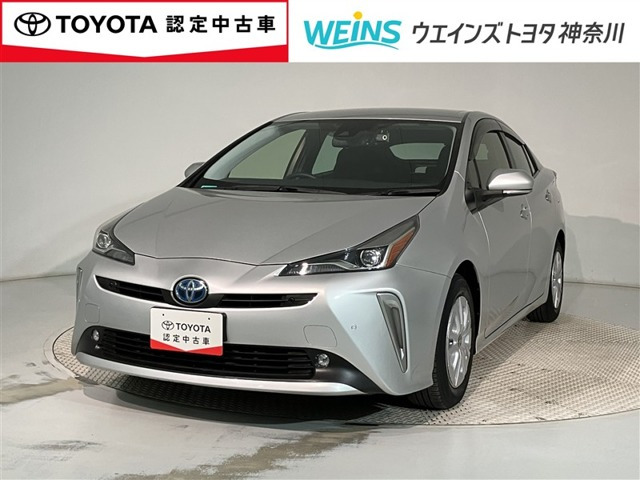 トヨタ プリウス 