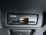 ETC装備!高速等、有料道路の料金所はもちろん話題のスマートICもスムーズに通過でき♪カードがあればご納車日当日からお使い頂けますよ♪
