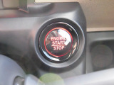 エンジンON/OFFはワンプッシュで可能な「プッシュ式エンジンスタート/ストップスイッチ」です!操作も簡単です♪
