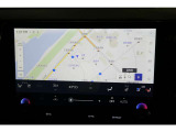 スマートフォンとタッチディスプレイを連携させるApple CarPlay 、Android Autoに対応。 音楽再生やハンズフリー通話など、お気に入りのアプリケーションを車内でもスムーズにお使いいただけます。