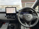 主な装備は、トヨタセーフティセンス、カーナビ、バックモニター、エンジンスターター、ETC、ワンオーナー車、寒冷地仕様となっております。