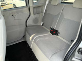 後部座席もゆったりお乗り頂けます♪ご使用者様からも広いとの好評です!(*^^)v