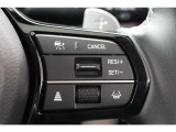 安全運転支援システムHonda SENSINGを搭載。衝突軽減ブレーキや、誤発進抑制機能、アダプティブクルーズコントロール、車線維持など複数の先進技術で安心・快適なドライブをサポートします。