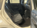 後部座席も大きく乗り降りしやすく、長時間の運転でも快適に過ごすことができます!