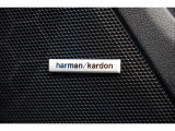 ハーマンカードンサウンドシステムです。