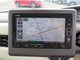 純正メモリーナビとバックカメラ付☆bluetoothオーディオでドライブも好きな音楽を聴いて楽しめます。TV視聴も可能です☆