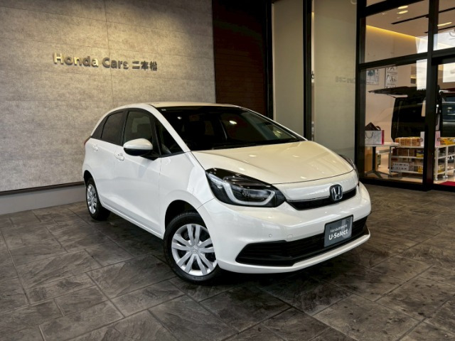 フィット  1.5 e:HEV ホーム 4WD