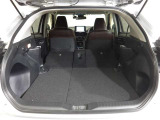 広々としたラゲージスペースを備えています。ライフスタイルに合わせていろいろな物を積み込めます!