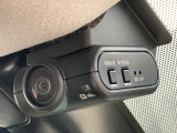車内と後方のドライブレコーダーでございます!万が一に映像もドライブの思い出も記録できますよ♪